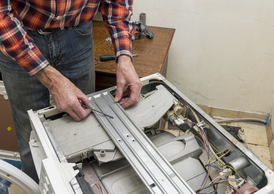 Camilo Handyman Services handyman service in Arlington, VA