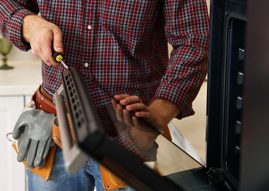 Dr House Handyman handyman service in Renton, WA