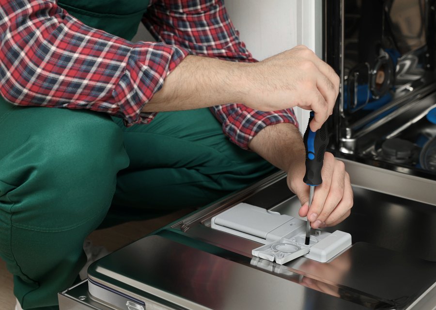 Carmona Handyman Corp handyman service in Ashburn, VA