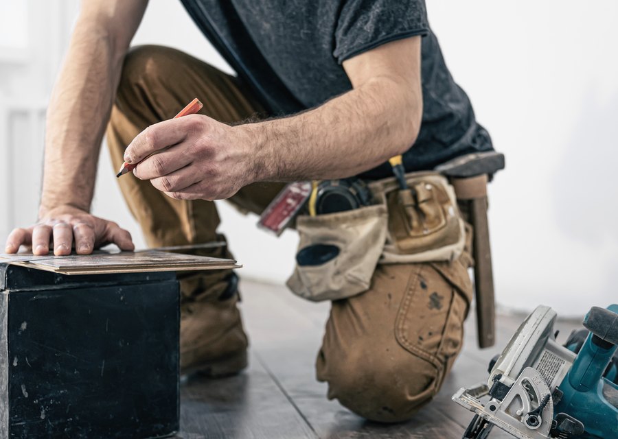 Handyman Arnaldo handyman service in Brookmont, MD