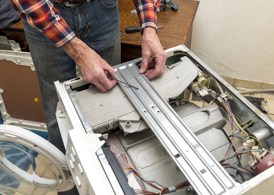 Luis D Handyman Services handyman service in Fairfax, VA