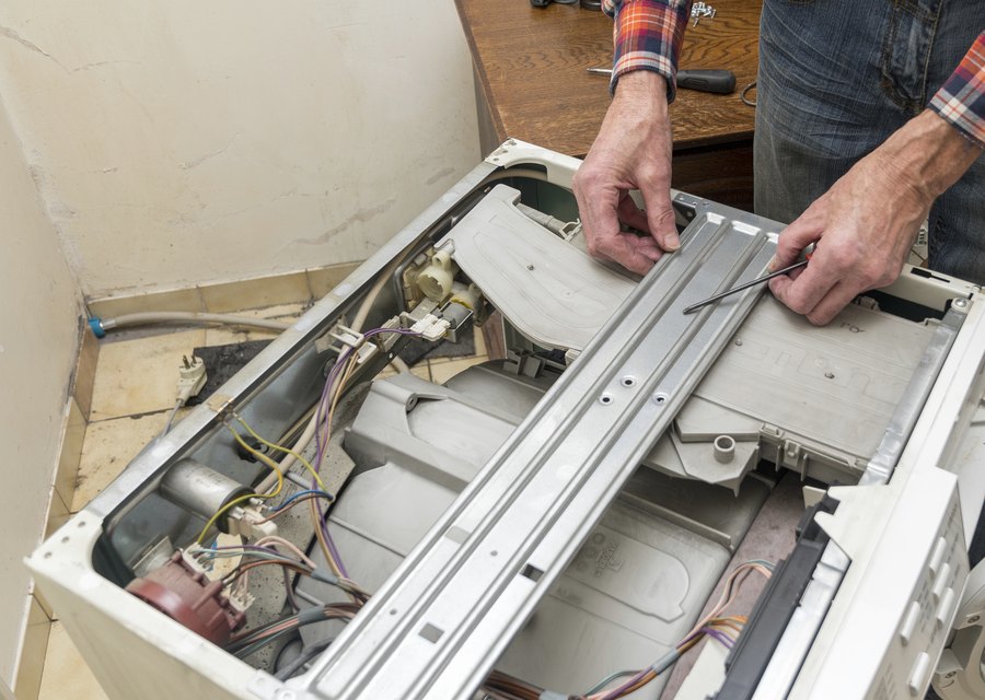 Alberto Hernandez Handyman Services handyman service in Alexandria, VA